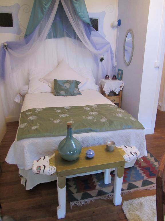 La Maison De Natasha Castillon-en-Couserans Room photo